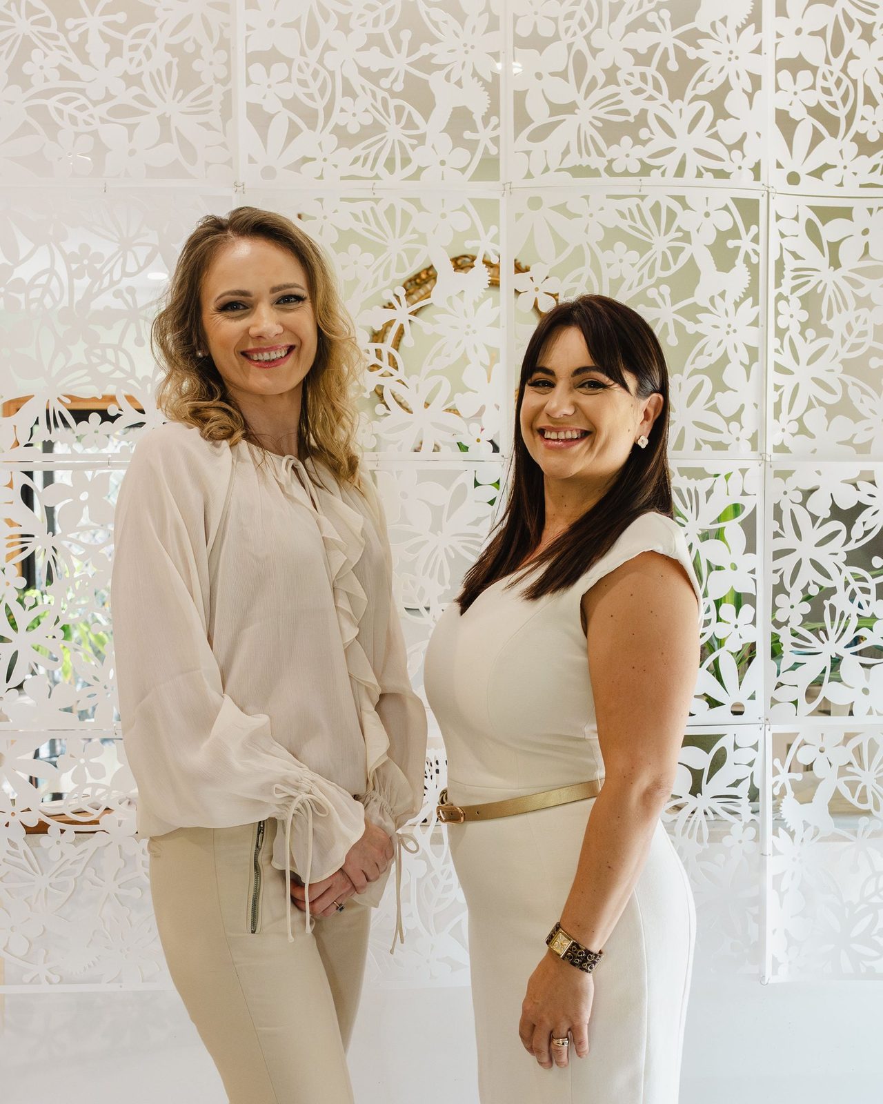 Zsuzsa and Nikoletta of NN Accountability together in the office
